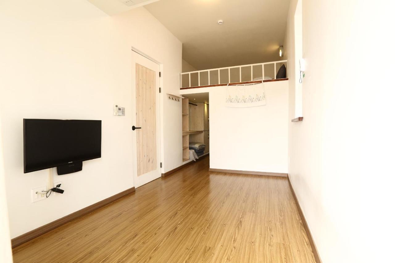 Yujung Guesthouse Jeonju Bagian luar foto